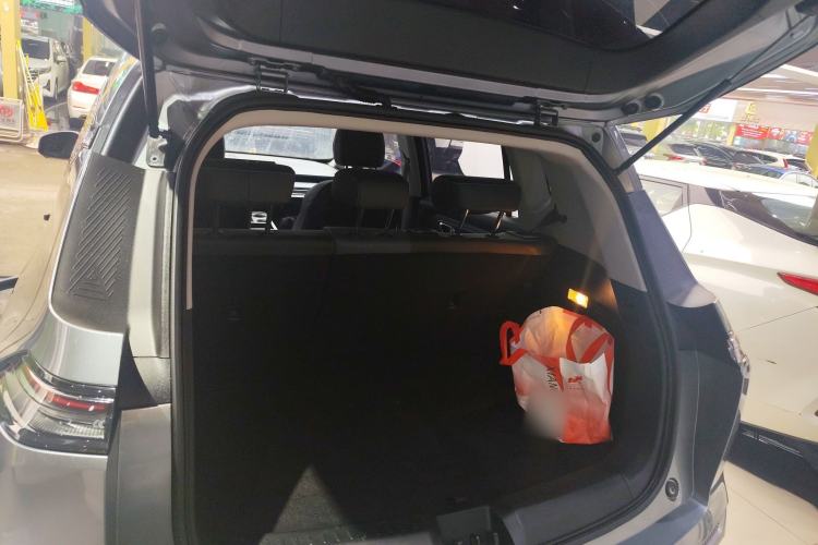 Used AION Y 2023 Plus 510 Tech Edition