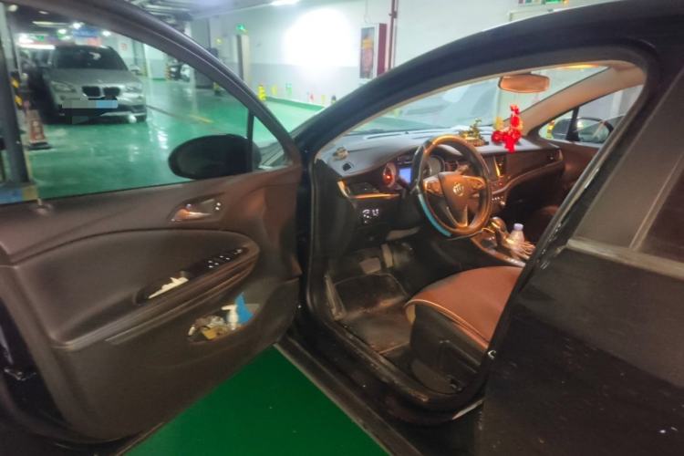 Used Buick Verano 2018 Sedan 20T Dual-Clutch Leading Model
