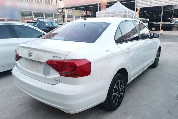 Used Volkswagen Jetta 2017 1.5L Manual Fashion Edition
