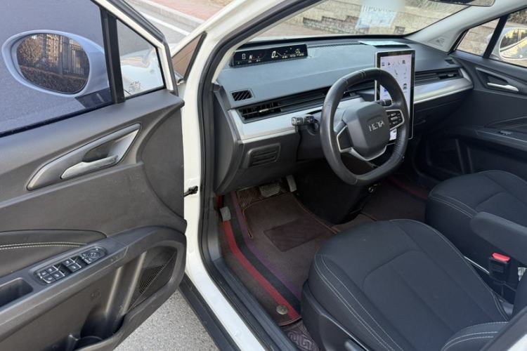 Used NETA V 2021 Standard Range Entertainment Edition
