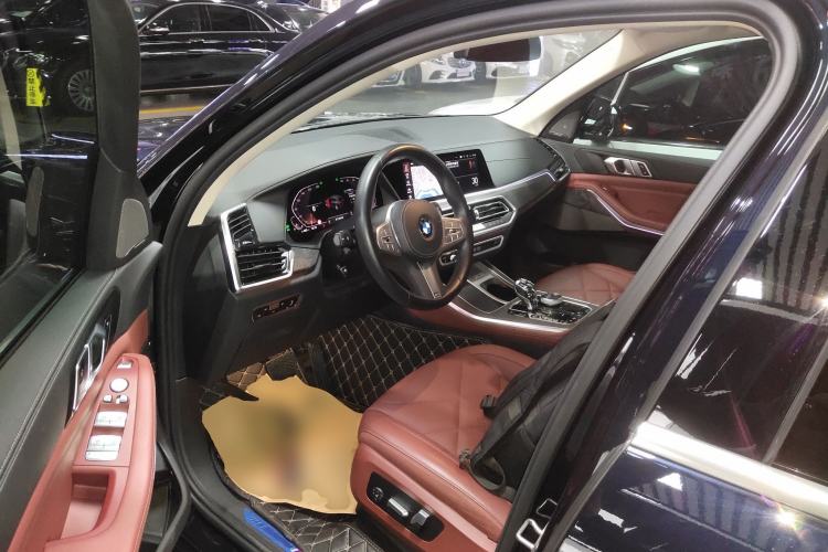 Used BMW X5 2022 Restyled xDrive 30Li M Sport Package
