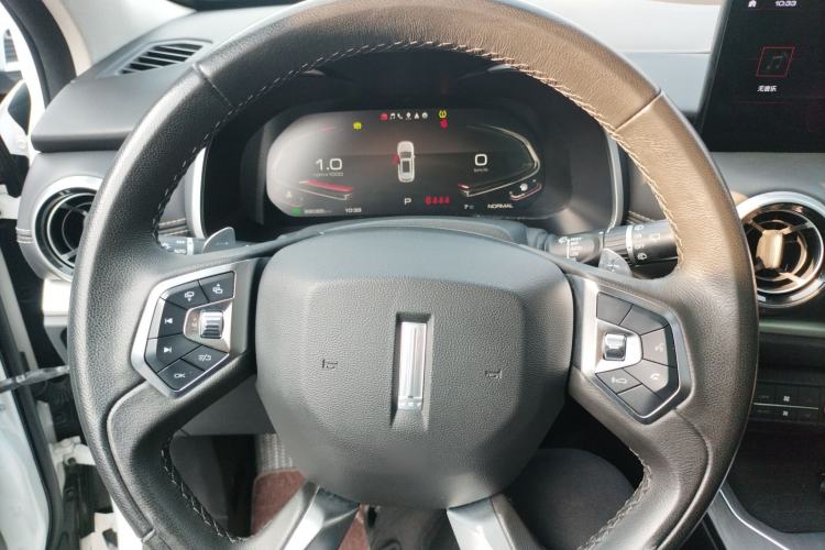 Used Wey VV6 2020 2.0T Two-Wheel Drive Smart Protection+
