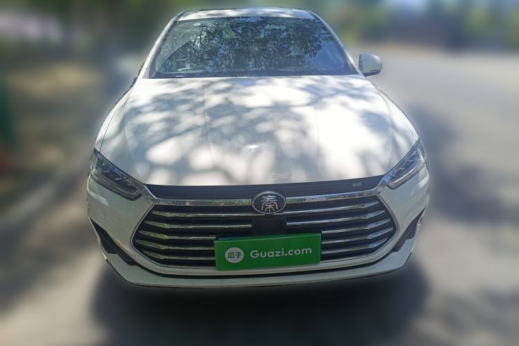 Used BYD Qin Pro 2019 Super Edition 1.5TI Automatic Smart Connect Enjoyment Model China VI Standard
