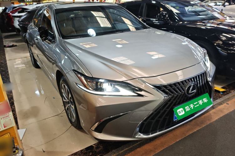 Used Lexus ES 2023 200 Excellence Edition