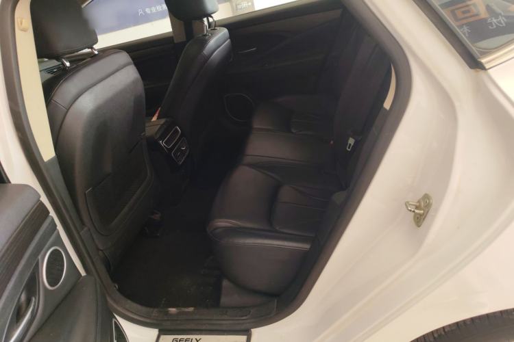 Used Geely Auto Emgrand GT 2017 1.8T Comfort Model
