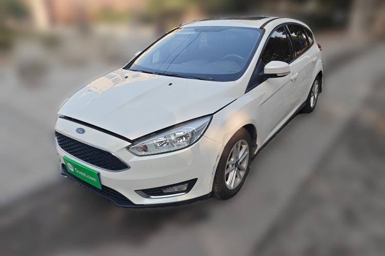 Used Ford Focus 2015 Hatchback EcoBoost 125 Manual – Ultra-Style Edition