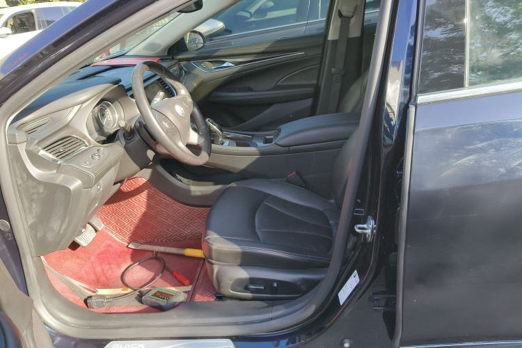 Used Buick LaCrosse 2022 652T Luxury Version
