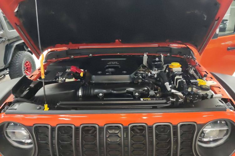 Used  Wrangler 2019 2.0T Sahara Four-Door Version China VI Emission Standard