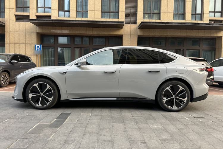 Used Nio ET5 2025 75 kWh
