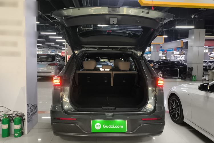 Used Chery Fengyun T8 2025 1.5T 130km Deluxe Version 5 Seats
