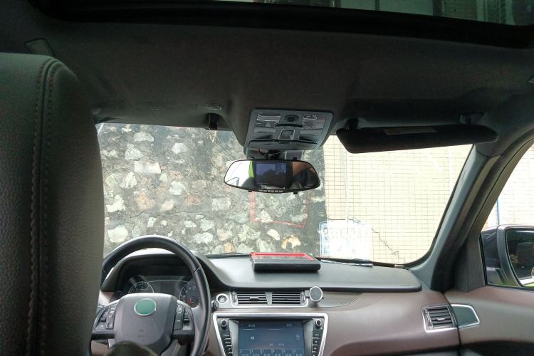 Used Land X7 2016 2.0T Panoramic Prestige Edition