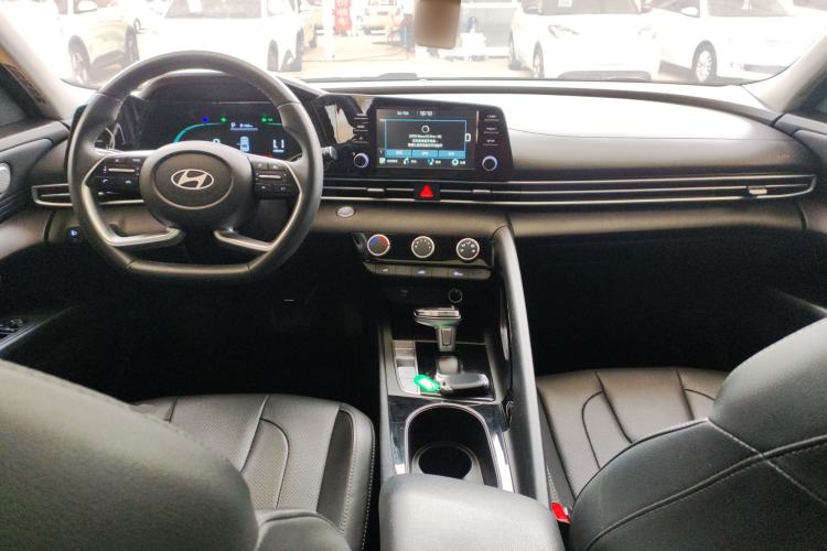 Used Hyundai Elantra 2023 1.5L CVT GLX Elite Edition