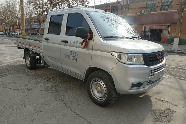 Used Wuling Rongguang New Truck 2023 1.5L Double-Cab Basic Version LAR