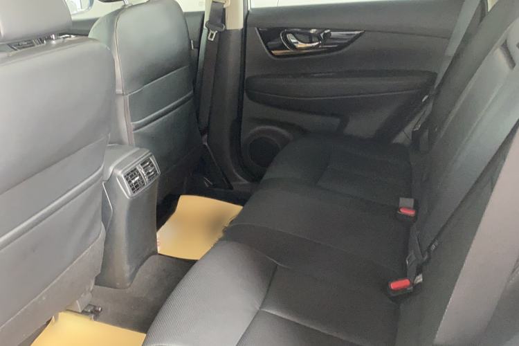 Used Nissan X-Trail 2022 2.0L Two-Wheel Drive Smart Connect & Comfort Edition
