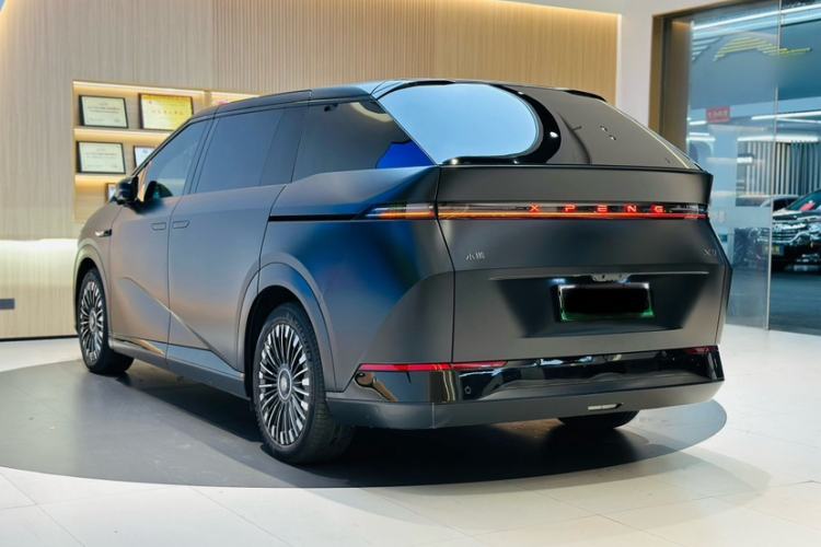 Used XPeng X9 2025 740 Ultra-Long Range Max
