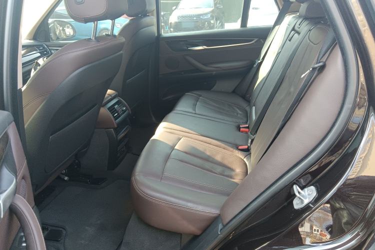 Used BMW X5 2017 xDrive28i
