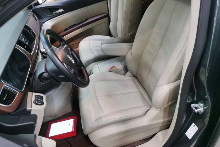 Used Buick GL8 2018 28T Luxury Model China VI Standard