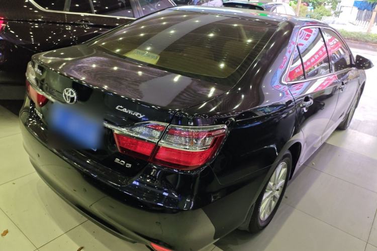 Used Toyota Camry 2015 2.0E Elite Edition
