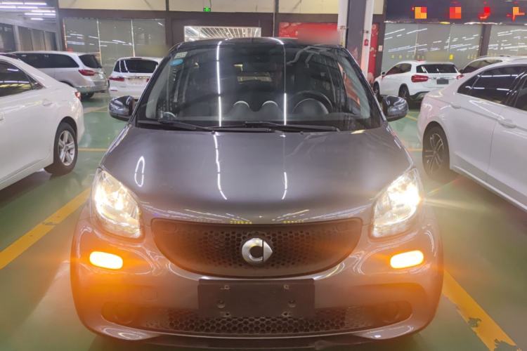 Used  forfour 2016 1.0L 52 kW Dynamic Edition
