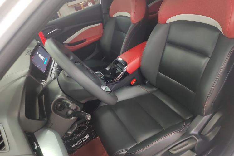 Used MG 5 2022 180 DVVT CVT Youth Luxury Edition
