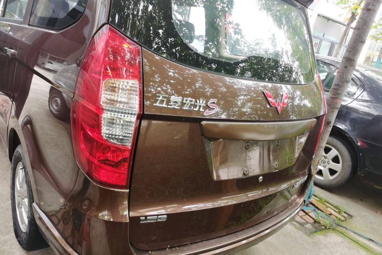 Used Wuling Hongguang 2014 1.5L S Standard Version
