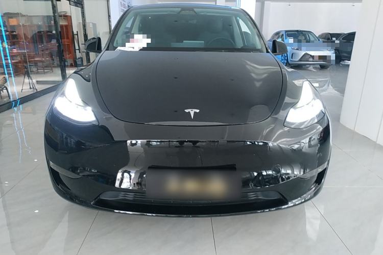 Used Tesla Model Y 2021 Long-Range All-Wheel-Drive Version 3D7
