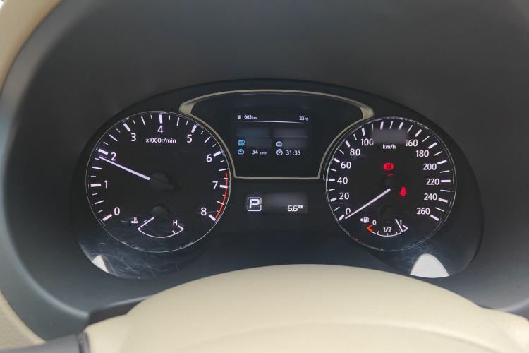 Used Nissan Teana 2015 2.0L XL-Sporty UEFA Champions League Edition
