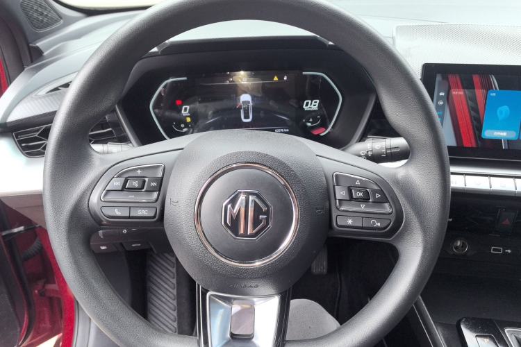 Used MG 5 2021 180 DVVT CVT Youth Luxury Edition
