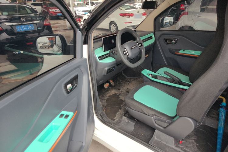 Used  Yuanbao 2022 Smart Version