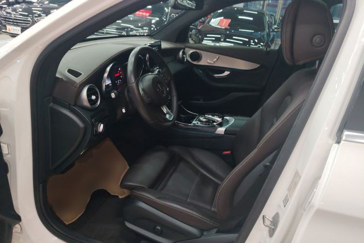 Used Mercedes-Benz GLC 2019 GLC 200 L 4MATIC
