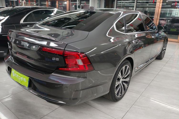Used Volvo S90 2023 B5 Zhiyuan Luxury Edition