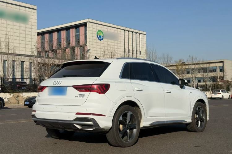 Used Audi Q3 2022 35 TFSI Fashion Dynamic Model