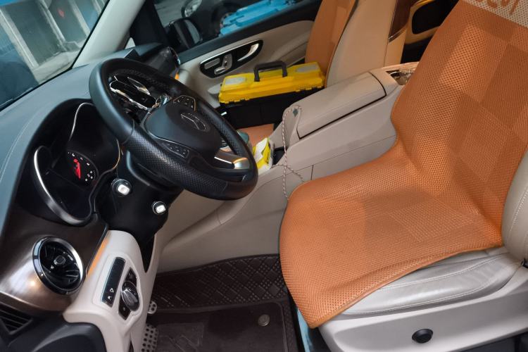 Used Mercedes-Benz V-Class 2020 V 260 L Long-wheelbase Luxury Edition