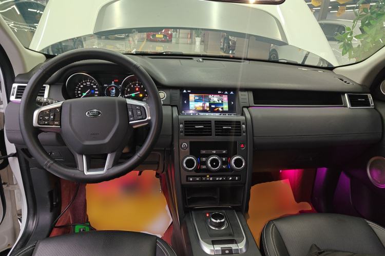 Used Land Rover Discovery Sport 2019 240 PS PURE Edition China VI Standard
