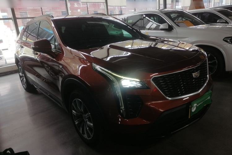 Used Cadillac XT4 2018 28T Two-Wheel Drive Luxury Sport Model
