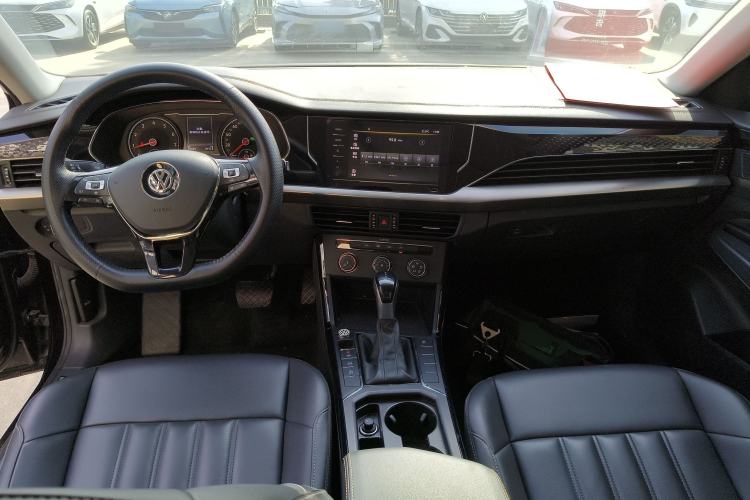 Used Volkswagen Passat 2020 280TSI Business Edition China VI Standard
