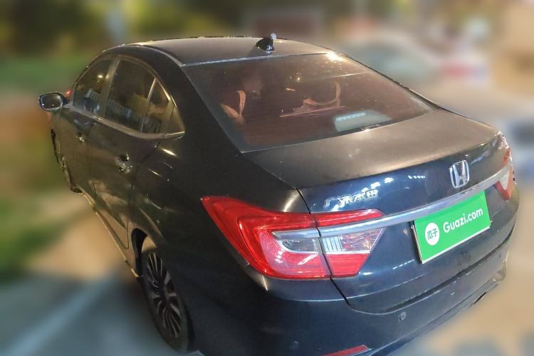 Used Honda Crider 2015 1.8L Automatic Luxury Edition
