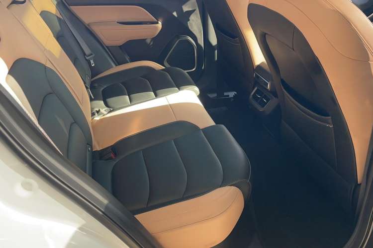 Used Geely Auto icon 2023 1.5TD Chocolate Luxe Edition
