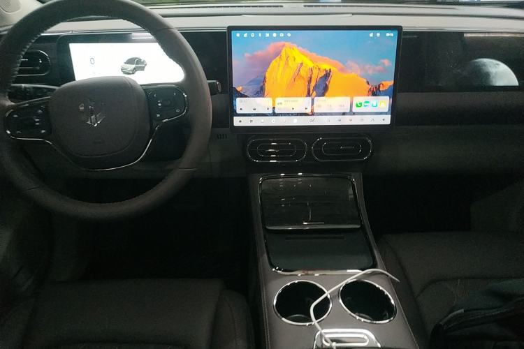 Used Leapmotor C11 2024 Range-Extended 300 Luxury Edition
