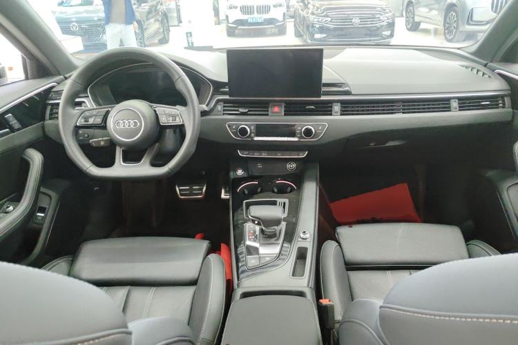 Used Audi A4L 2024 40 TFSI Luxury Dynamic Edition