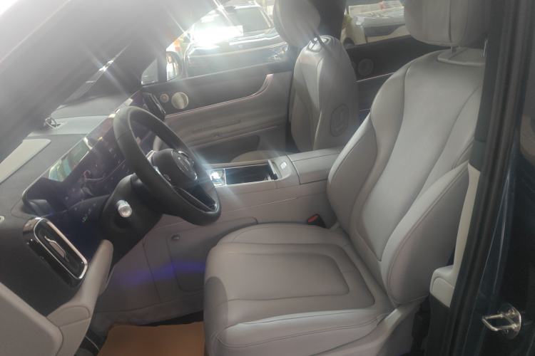 Used Hima AITO M9 2024 Range-Extended Ultra Version 52 kWh 6-Seater Model
