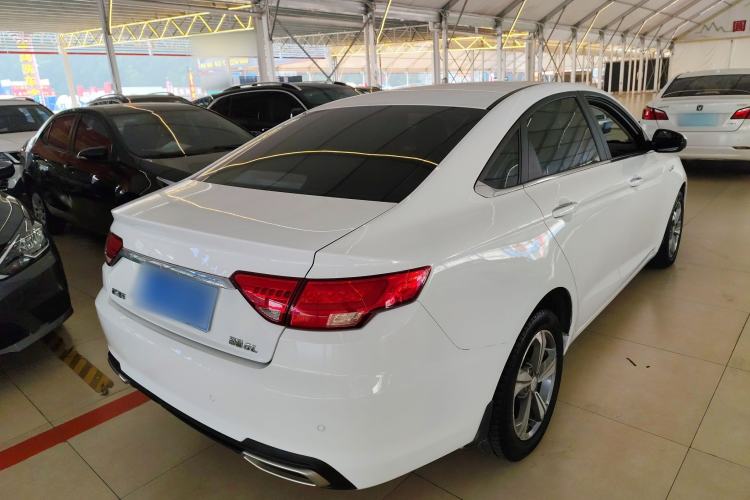 Used Geely Auto Emgrand GL 2018 1.4T Manual Elite Smart Connectivity Version
