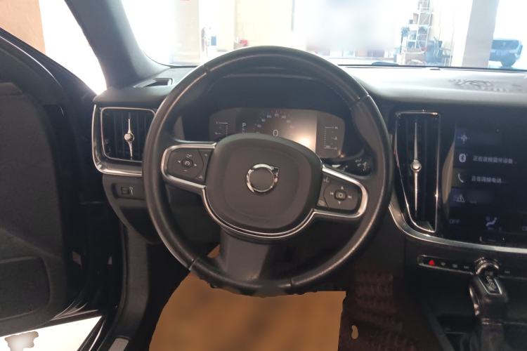 Used Volvo S60 2021 T4 Zhiyi Luxury Edition
