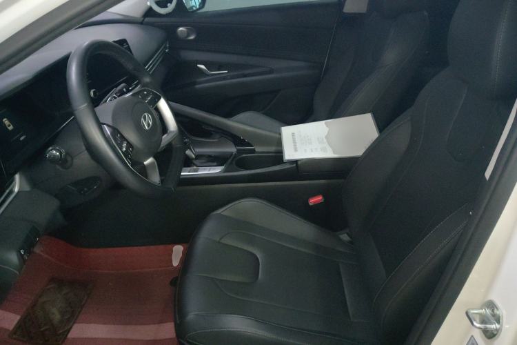 Used Hyundai Elantra 2023 1.5L CVT GLX Elite Edition
