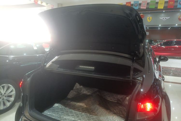 Used Toyota Levin 2021 2.0L Luxury Edition
