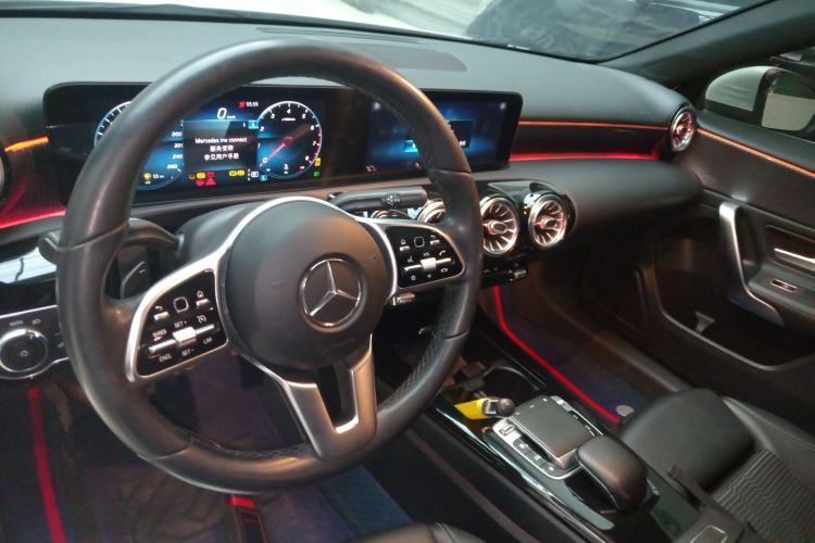 Used Mercedes-Benz A-Class (Import) 2019 A 200 Dynamic Edition
