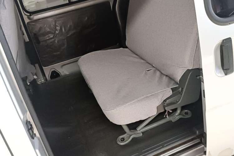 Used Wuling Zhiguang 2023 1.5L Practical Version 5/7 Seats
