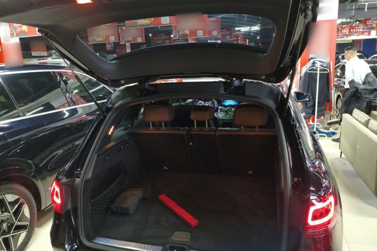 Used Mercedes-Benz GLC 2021 GLC 300 L 4MATIC Dynamic Model