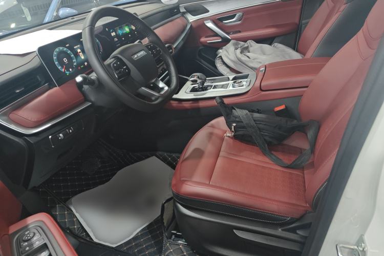 Used JETOUR X70 PLUS 2025 Champion Edition 1.5T DCT Champion PRO 7-Seater
