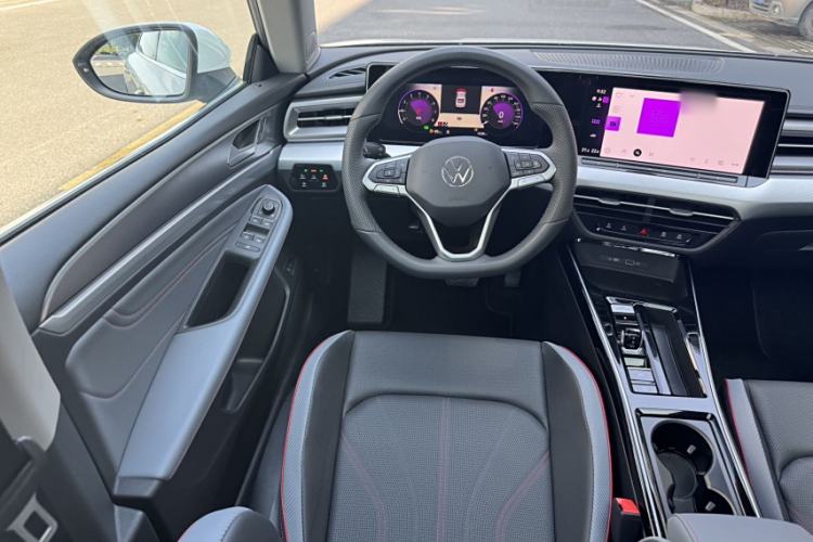 Used Volkswagen Lamando 2024 Lavida L 280TSI DSG Cool & Spicy Edition
